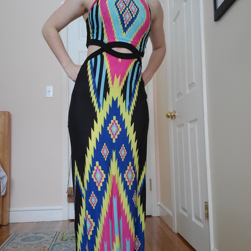 Funky Cutout Maxi Dress s. S